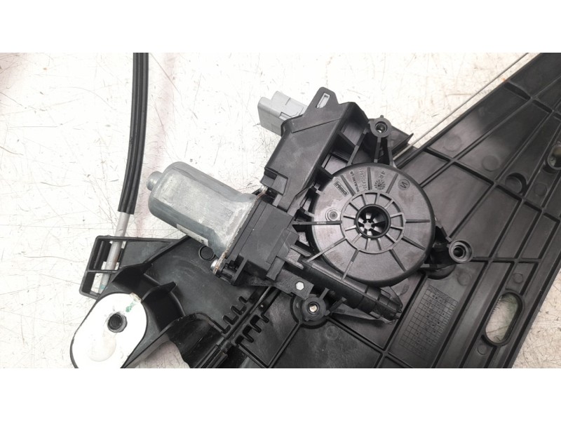 Recambio de elevalunas delantero derecho para peugeot 208 (p2) allure pack referencia OEM IAM 9829043380  