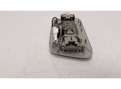 Recambio de luz interior para peugeot 108 top 1.0 vti referencia OEM IAM 812600H030 B000909580  2