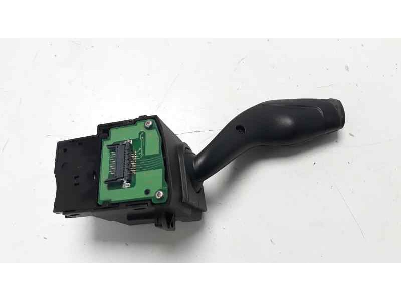 Recambio de mando intermitentes para ford focus lim. (cb8) trend referencia OEM IAM AV6T13335AB  