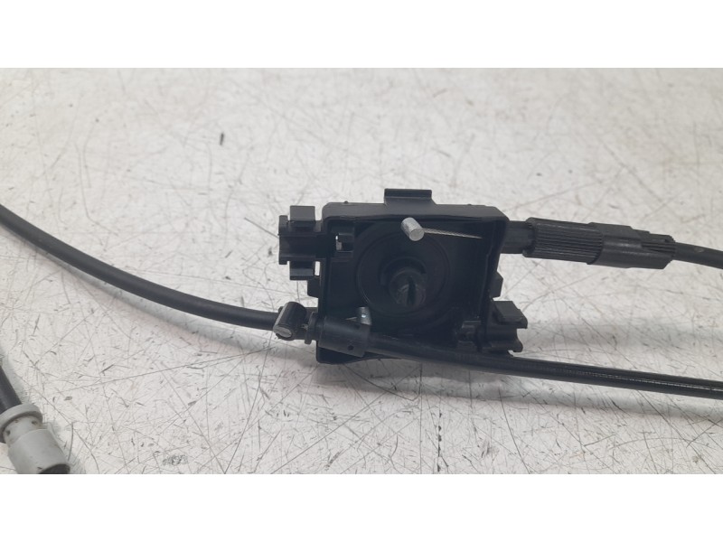 Recambio de cerradura capo para volkswagen t-cross 1.0 tsi referencia OEM IAM 8S0823509B  