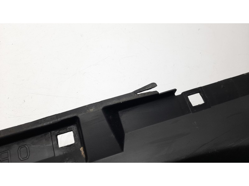 Recambio de estribos laterales para subaru outback (b15) 2.5 cat referencia OEM IAM 91112AL470  