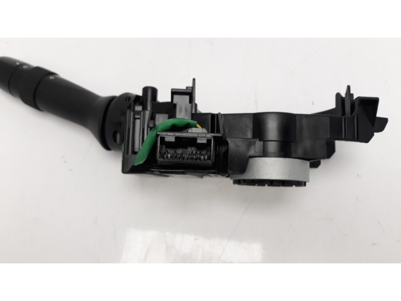 Recambio de mando intermitentes para peugeot 108 top 1.0 vti referencia OEM IAM 17J085  
