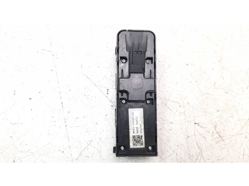 Recambio de mando elevalunas delantero izquierdo para jaguar e-pace first edition referencia OEM IAM HK8314540AA  