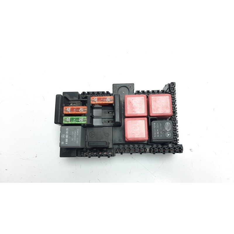 Recambio de caja reles / fusibles para mercedes-benz clase c (w205) lim. c 220 cdi bluetec (205.004) referencia OEM IAM A2059062