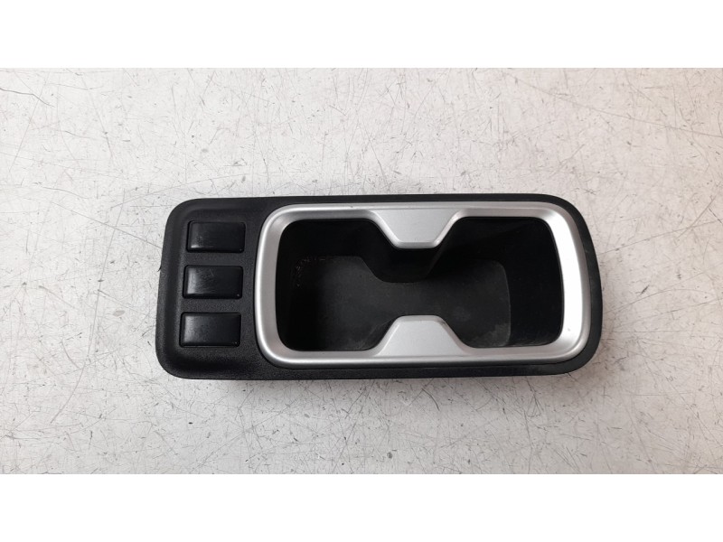 Recambio de moldura para nissan np300 pick-up (d23) 2.3 dci diesel cat referencia OEM IAM 969504KJ5A  