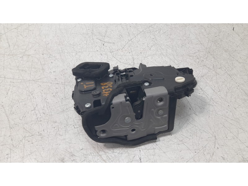 Recambio de cerradura puerta trasera izquierda para volkswagen t-cross 1.0 tsi referencia OEM IAM 10A839015B  