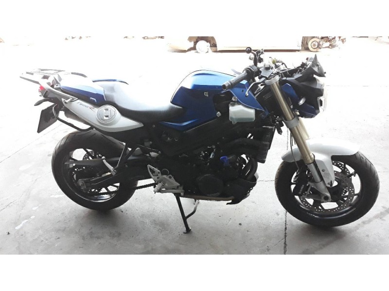 bmw f 800 r del año 2015