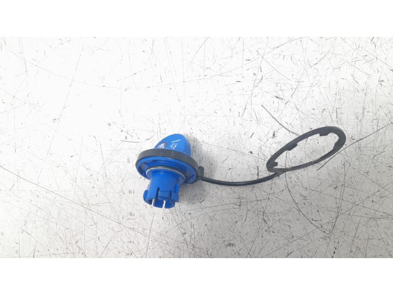 Recambio de tapon combustible para jeep compass ii business 4x2 referencia OEM IAM ADBLUE  