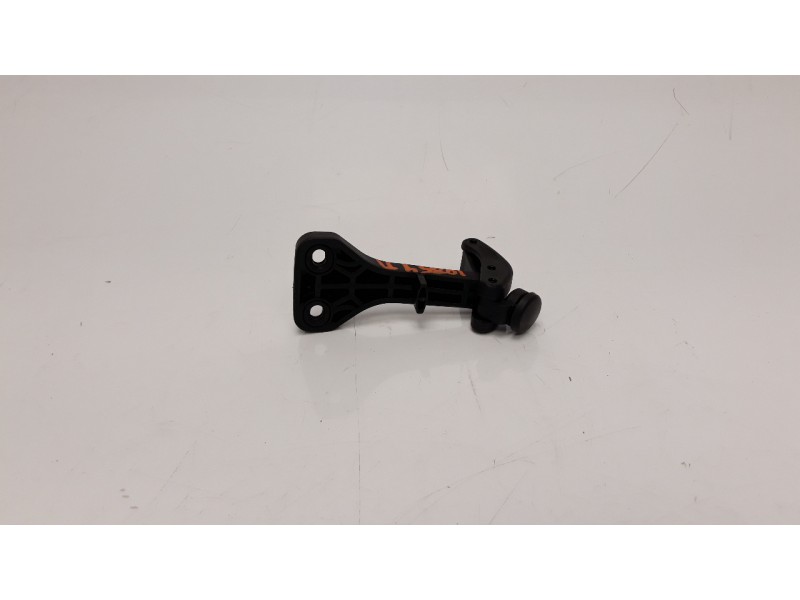 Recambio de maneta interior delantera izquierda para peugeot 108 top 1.0 vti referencia OEM IAM 629100H030  