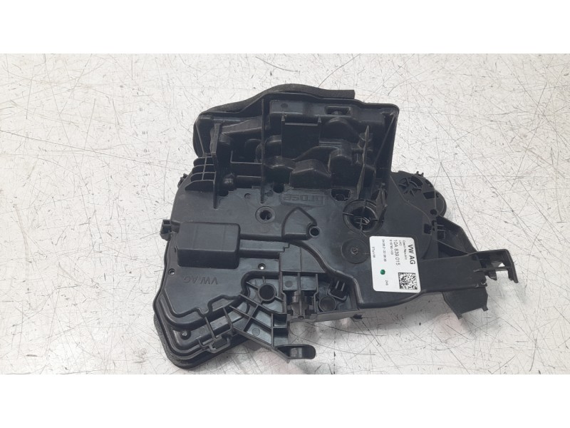 Recambio de cerradura puerta trasera izquierda para volkswagen t-cross 1.0 tsi referencia OEM IAM 10A839015B  