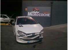 peugeot 206 berlina del año 2002 2