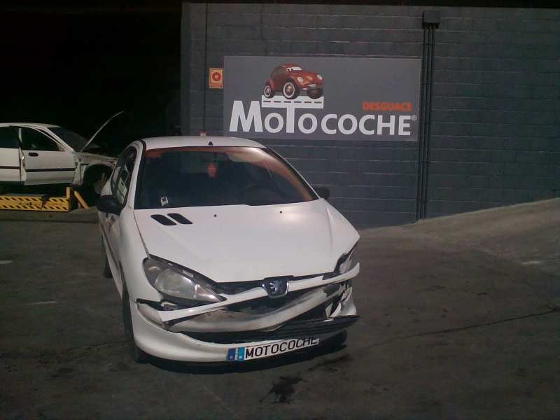 peugeot 206 berlina del año 2002
