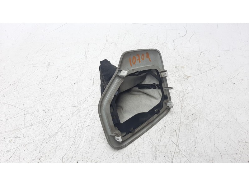 Recambio de pomo palanca cambio para jeep cherokee 2.0 m-jet cat referencia OEM IAM 68087185AB  