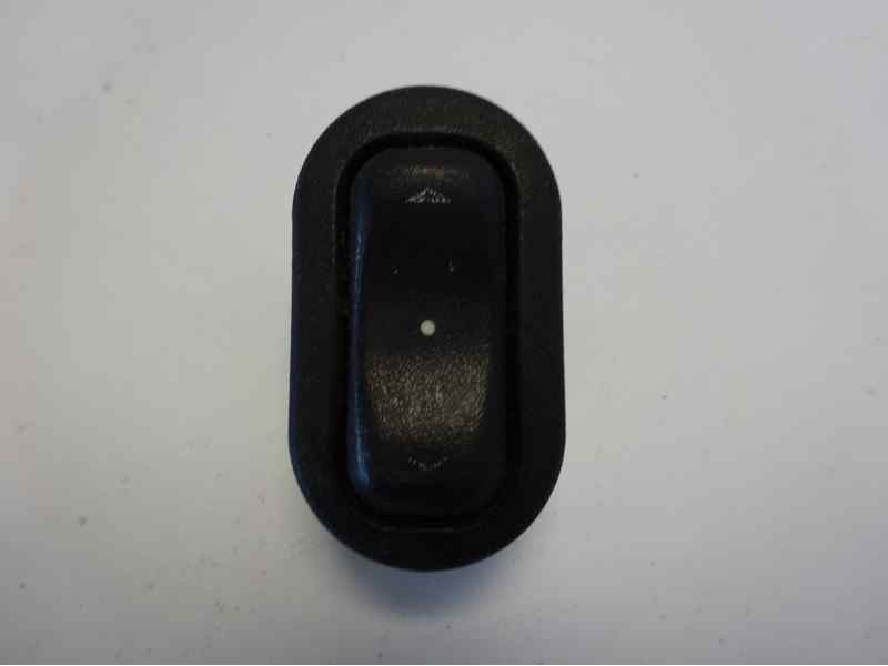 Recambio de mando elevalunas delantero derecho para opel zafira a club referencia OEM IAM 90561388  