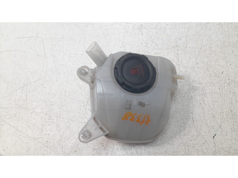 Recambio de deposito expansion para volkswagen t-cross 1.0 tsi referencia OEM IAM 2Q0121407D  