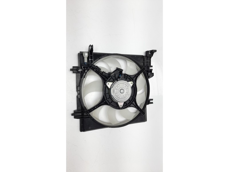 Recambio de electroventilador para subaru outback (b15) 2.5 cat referencia OEM IAM B1400004  