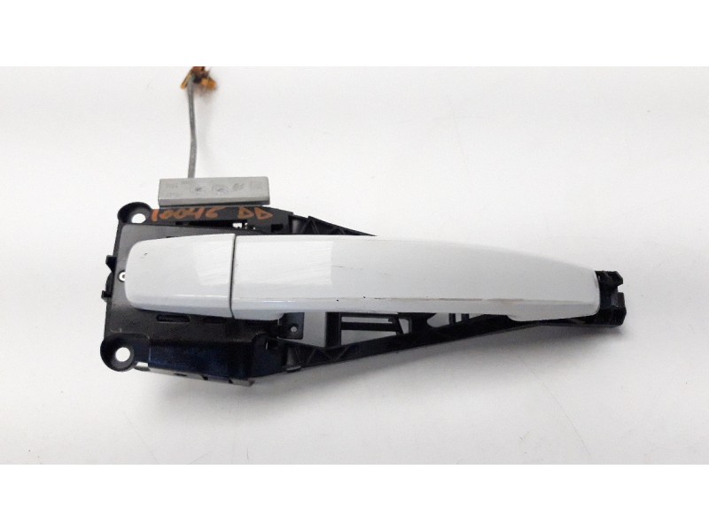 Recambio de maneta exterior delantera derecha para opel astra j lim. 4türig 1.7 16v cdti referencia OEM IAM 25936893  
