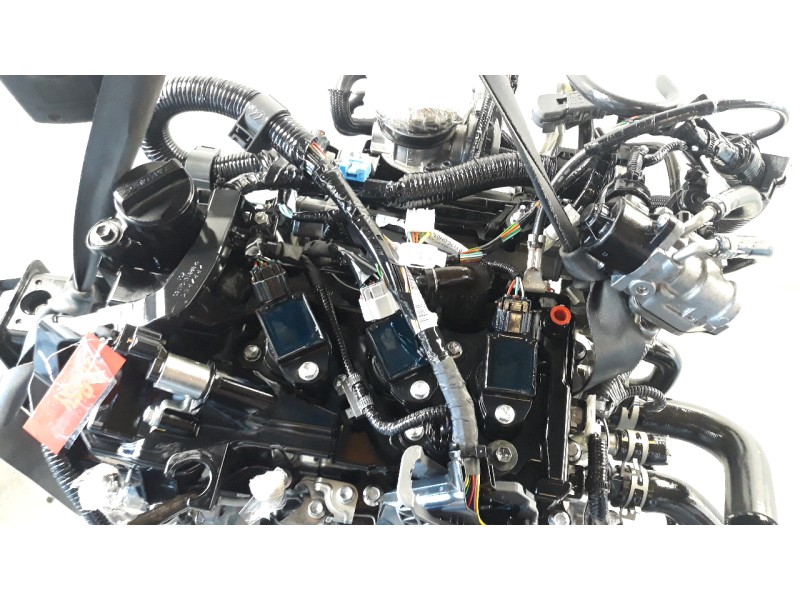 Recambio de motor completo para peugeot 108 top 1.0 vti referencia OEM IAM 1KR  