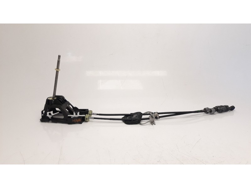 Recambio de palanca cambio para peugeot 108 top 1.0 vti referencia OEM IAM 335300H030  