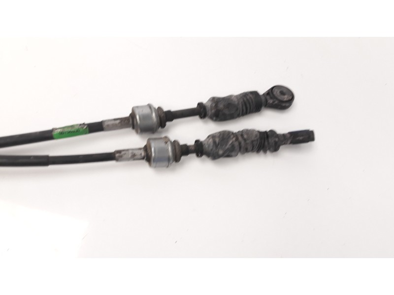 Recambio de palanca cambio para peugeot 108 top 1.0 vti referencia OEM IAM 335300H030  