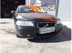 volvo s60 berlina del año 2004 2