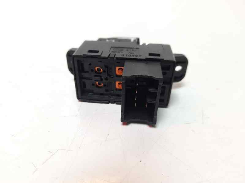 Recambio de mando elevalunas trasero izquierdo para kia carens ( ) 1.7 crdi cat referencia OEM IAM 93580A4010  