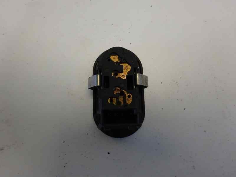 Recambio de mando elevalunas delantero derecho para opel zafira a 2.0 dti referencia OEM IAM 90561388  