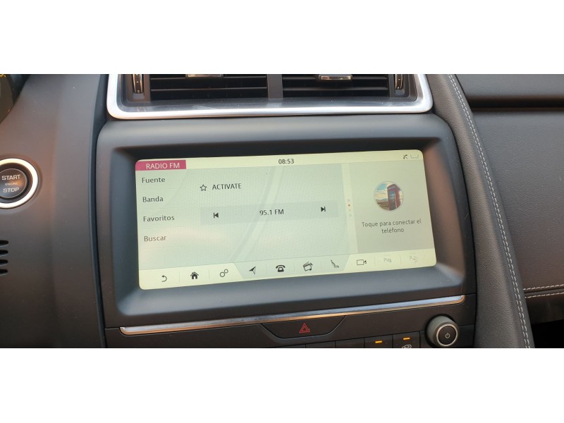 Recambio de pantalla multifuncion para jaguar e-pace first edition referencia OEM IAM C2D56665  