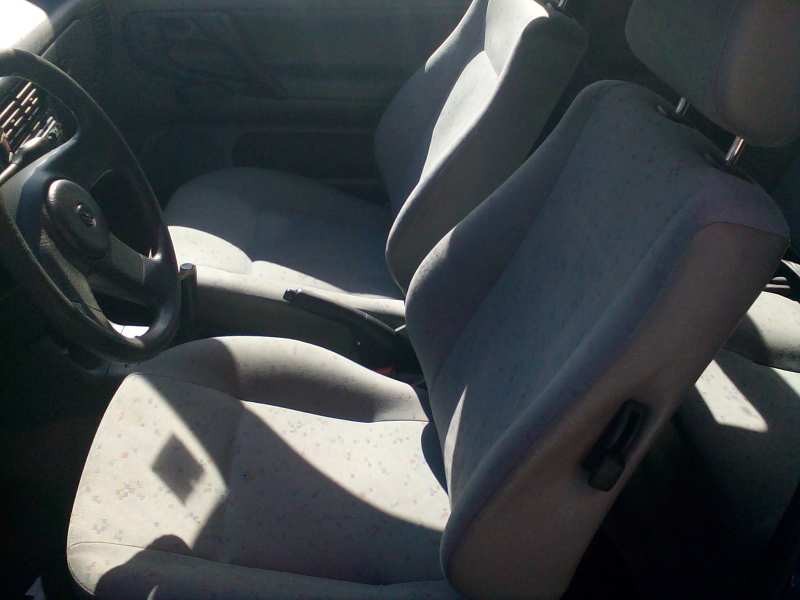 volkswagen polo berlina (6n1) del año 1997