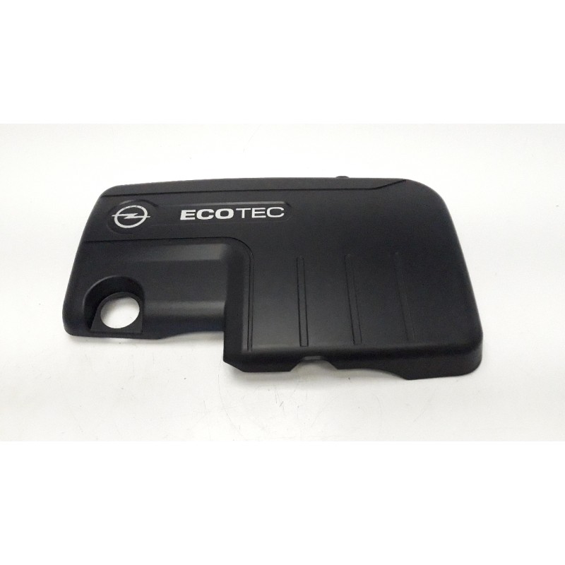 Recambio de tapa motor para opel astra j lim. 4türig 1.7 16v cdti referencia OEM IAM 55585989  
