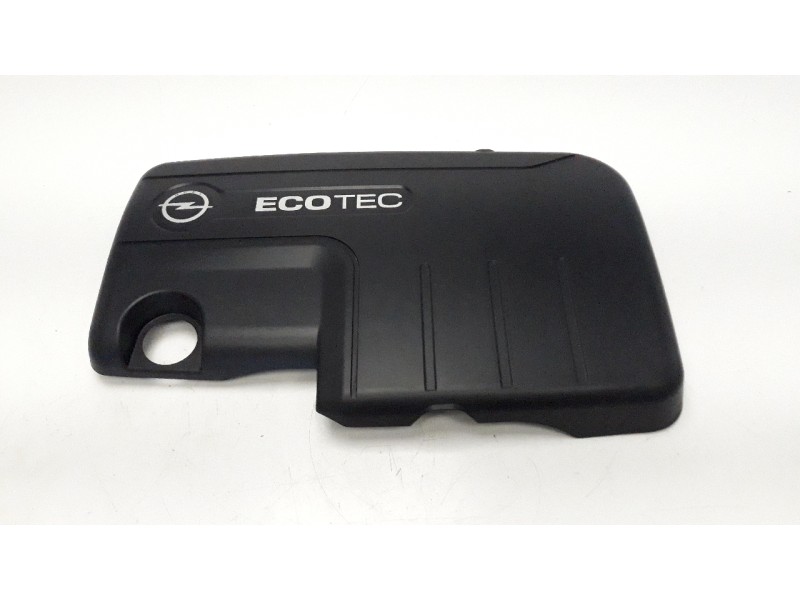 Recambio de tapa motor para opel astra j lim. 4türig 1.7 16v cdti referencia OEM IAM 55585989  