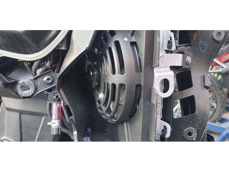 Recambio de electroventilador para honda crf 1100l africa twin africa twin referencia OEM IAM 19020MGSD31  