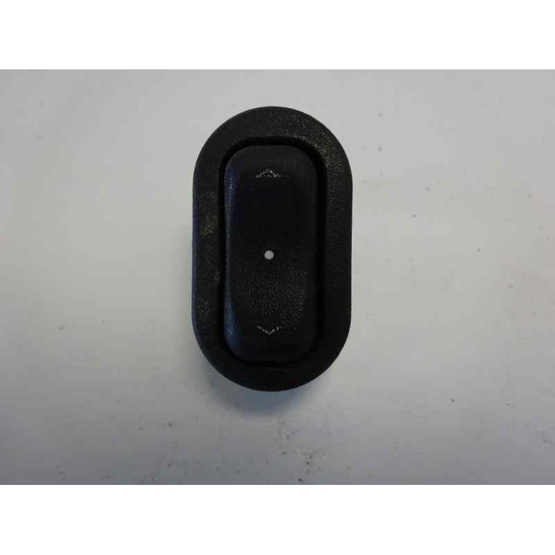 Recambio de mando elevalunas delantero derecho para opel zafira a 2.0 16v di cat (x 20 dtl / ld3) referencia OEM IAM 90561388  