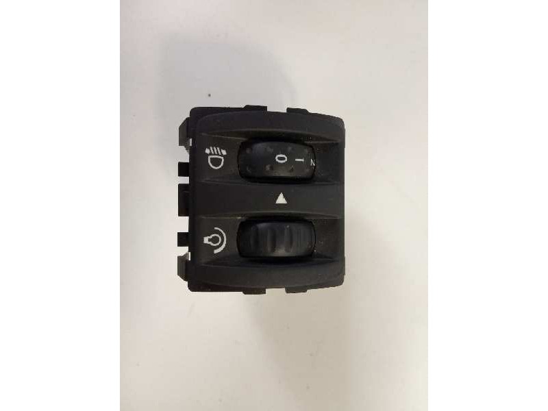 Recambio de interruptor para renault scenic iii family edition referencia OEM IAM 255670019RD  