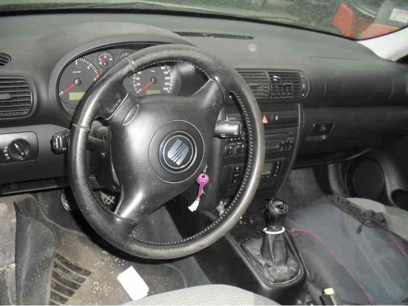 seat toledo (1m2) del año 1999