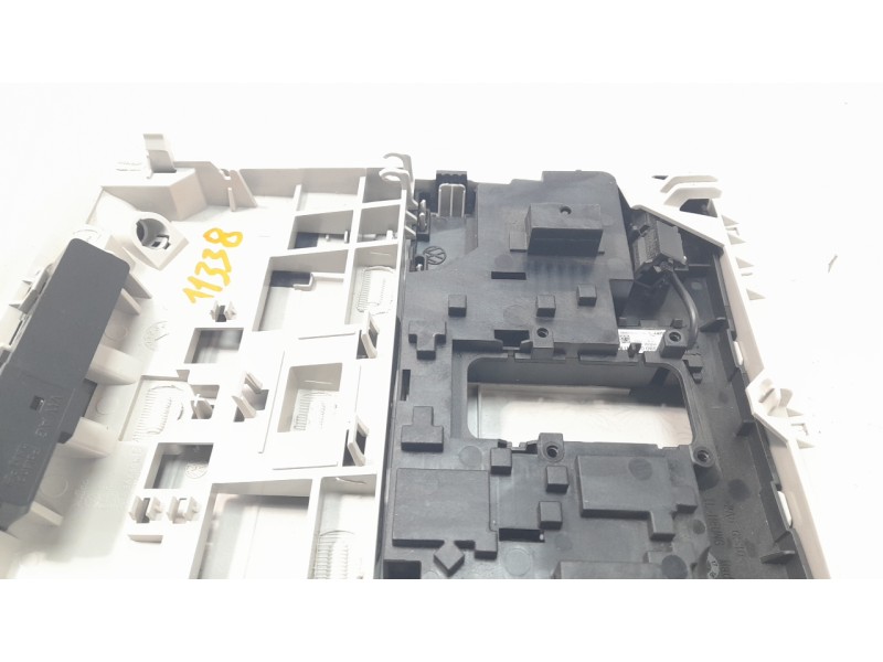 Recambio de luz interior para volkswagen t-cross 1.0 tsi referencia OEM IAM 2GA947105S  