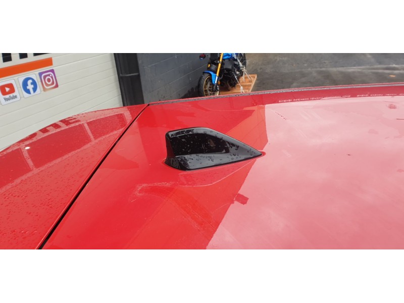 Recambio de antena para jeep avenger altitude referencia OEM IAM 9866316680  