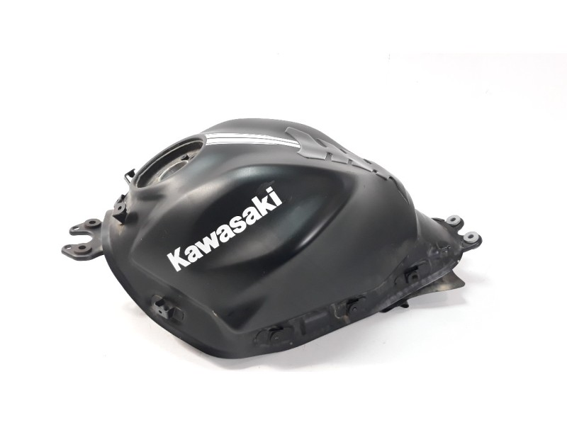 Recambio de deposito combustible para kawasaki er 6 referencia OEM IAM 510915169  