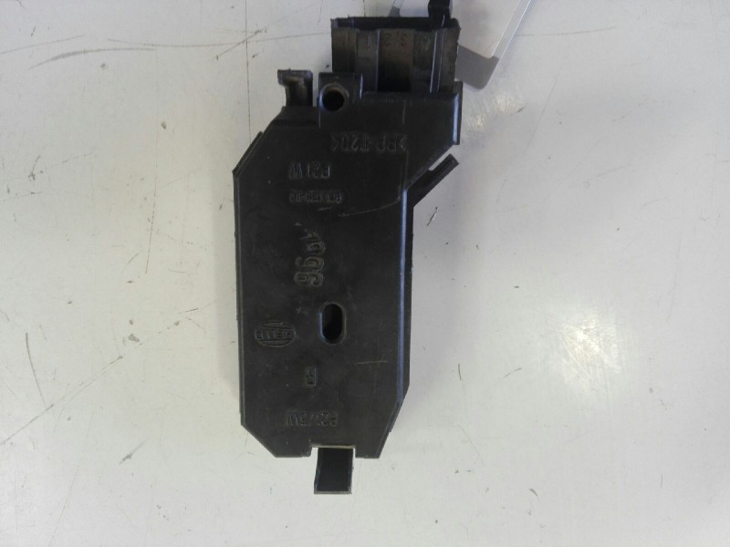 Recambio de portalamparas para seat toledo (1l) 1.8 cat (rp) referencia OEM IAM 96163800  