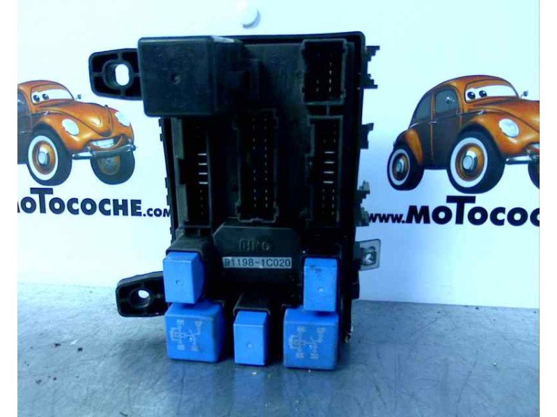 Recambio de caja reles / fusibles para hyundai getz (tb) 1.3 12v cat referencia OEM IAM 911981C020  155/M