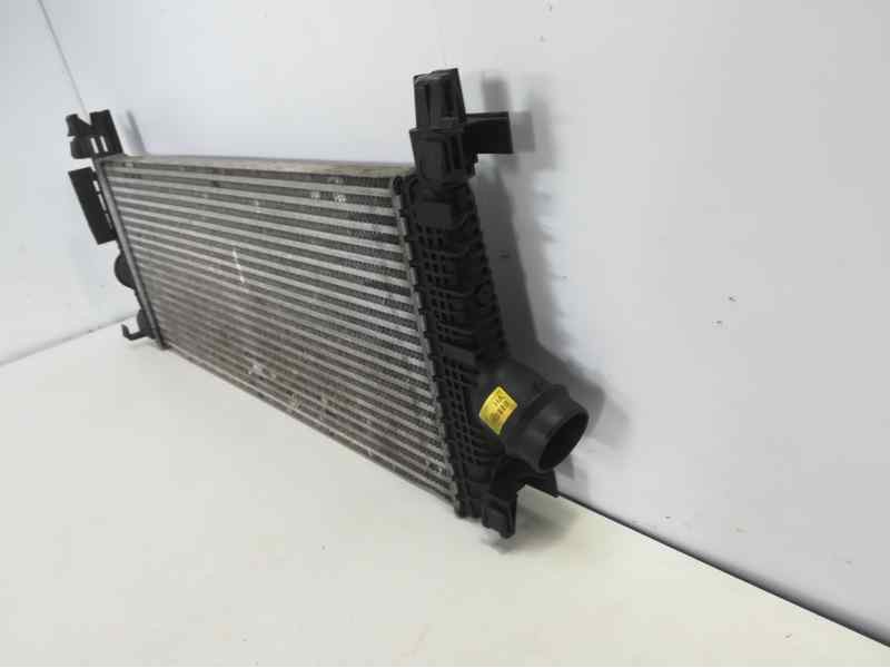 Recambio de intercooler para chevrolet cruze lt referencia OEM IAM 13311080 30270 