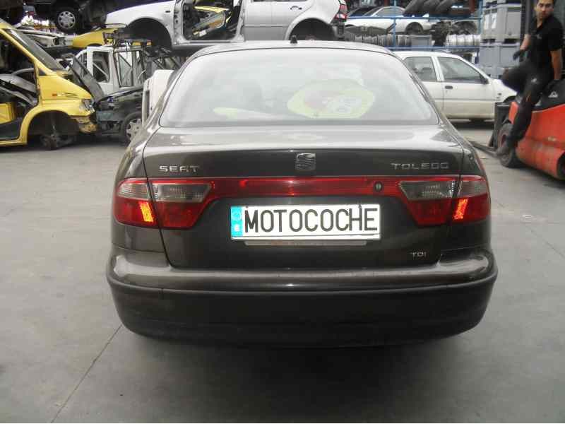 seat toledo (1m2) del año 1999
