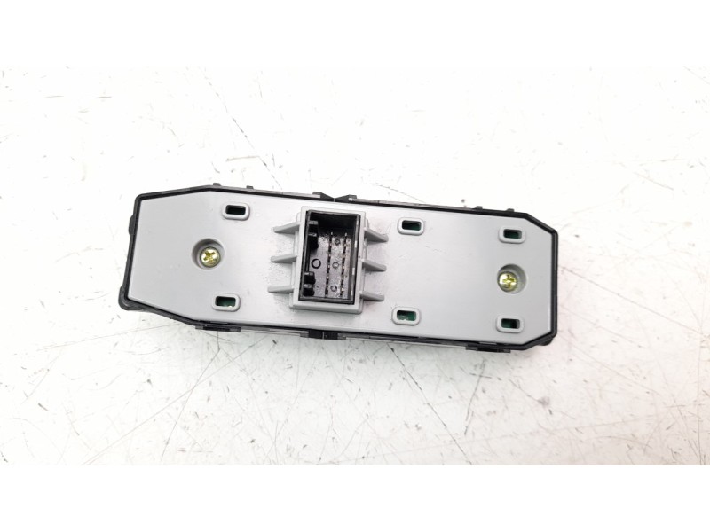 Recambio de mando elevalunas delantero derecho para kia niro referencia OEM IAM 93575G5910  