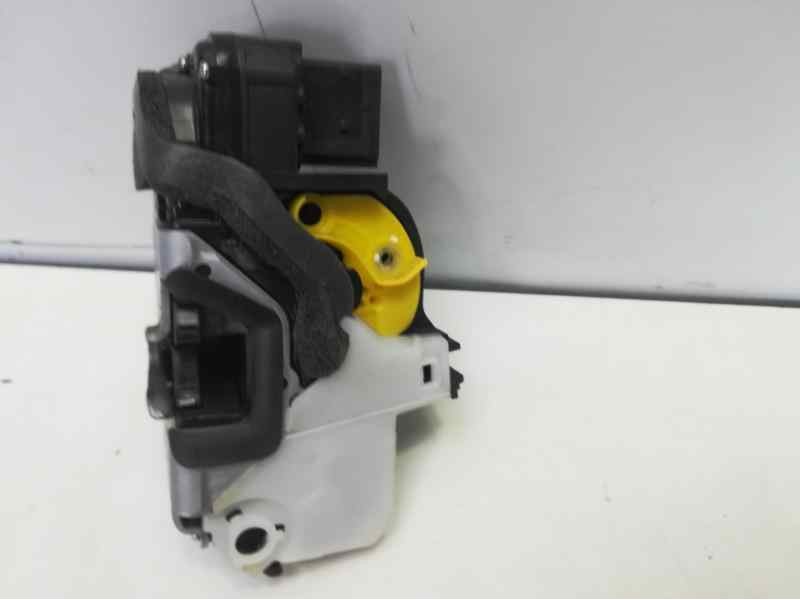 Recambio de cerradura puerta delantera izquierda para chevrolet cruze lt referencia OEM IAM 13579497  