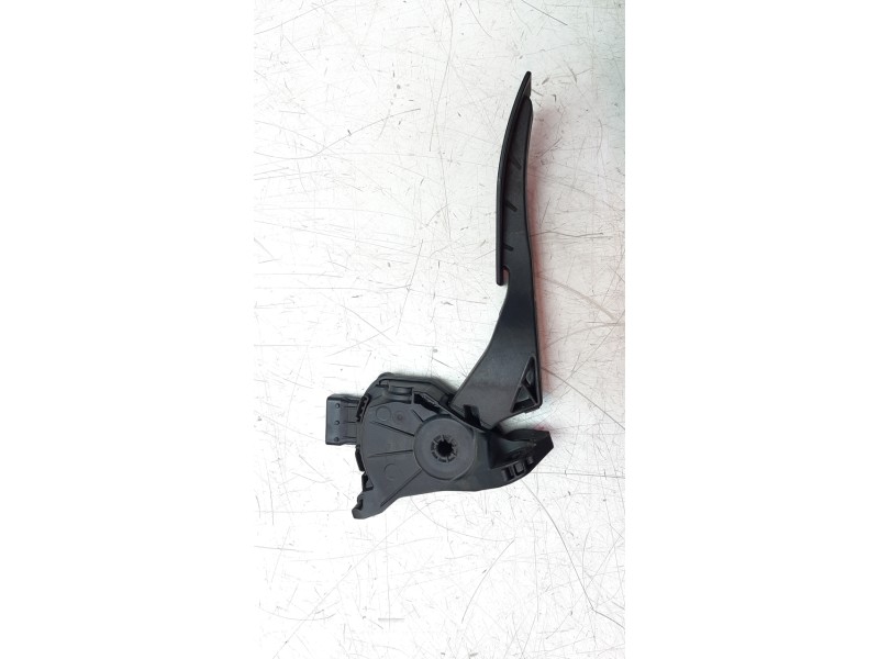 Recambio de potenciometro pedal para opel insignia berlina selective referencia OEM IAM 13237352 6PV00976500 