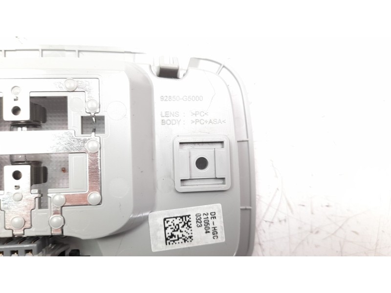 Recambio de luz interior para kia niro referencia OEM IAM 92850G5000  