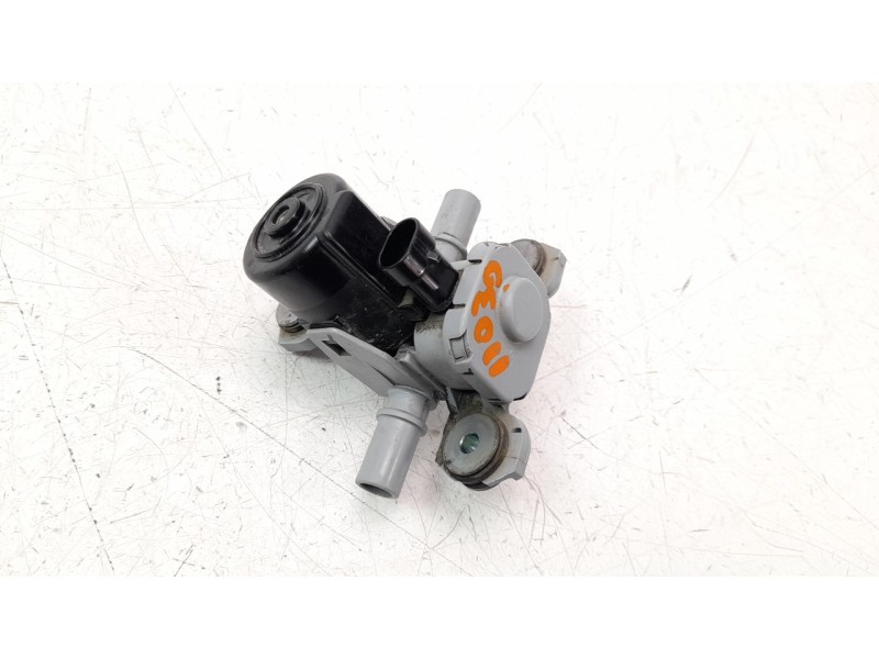 Recambio de bomba combustible para kia niro referencia OEM IAM 31180E6800  