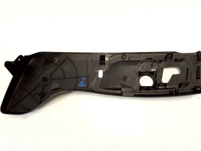 Recambio de moldura para maserati ghibli diesel referencia OEM IAM L0334777AA  