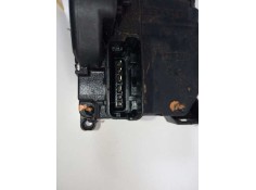 Recambio de cerradura puerta trasera izquierda para renault scenic iii family edition referencia OEM IAM 825030032R   2