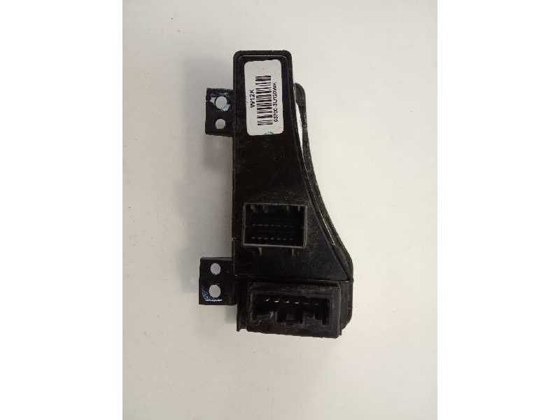 Recambio de interruptor para kia sportage drive 4x2 referencia OEM IAM 937003U120WK  